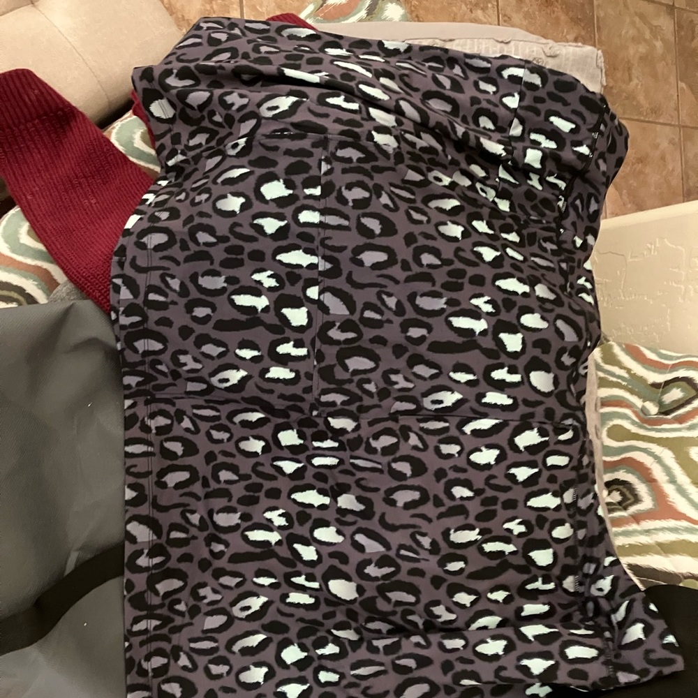 Women’s skorts